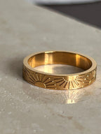 SunCore Golden Sun Ring
