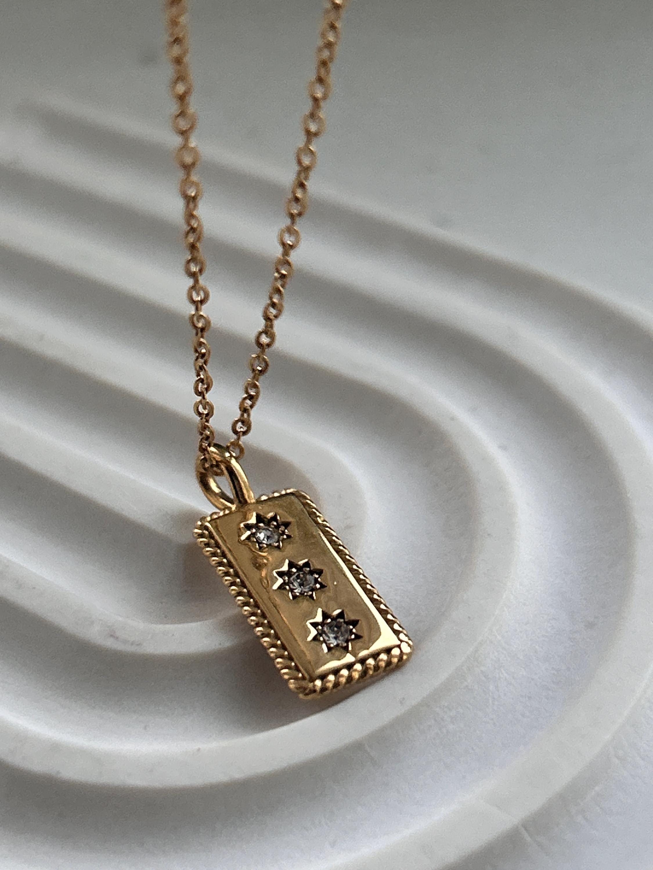Starburst Golden Necklace