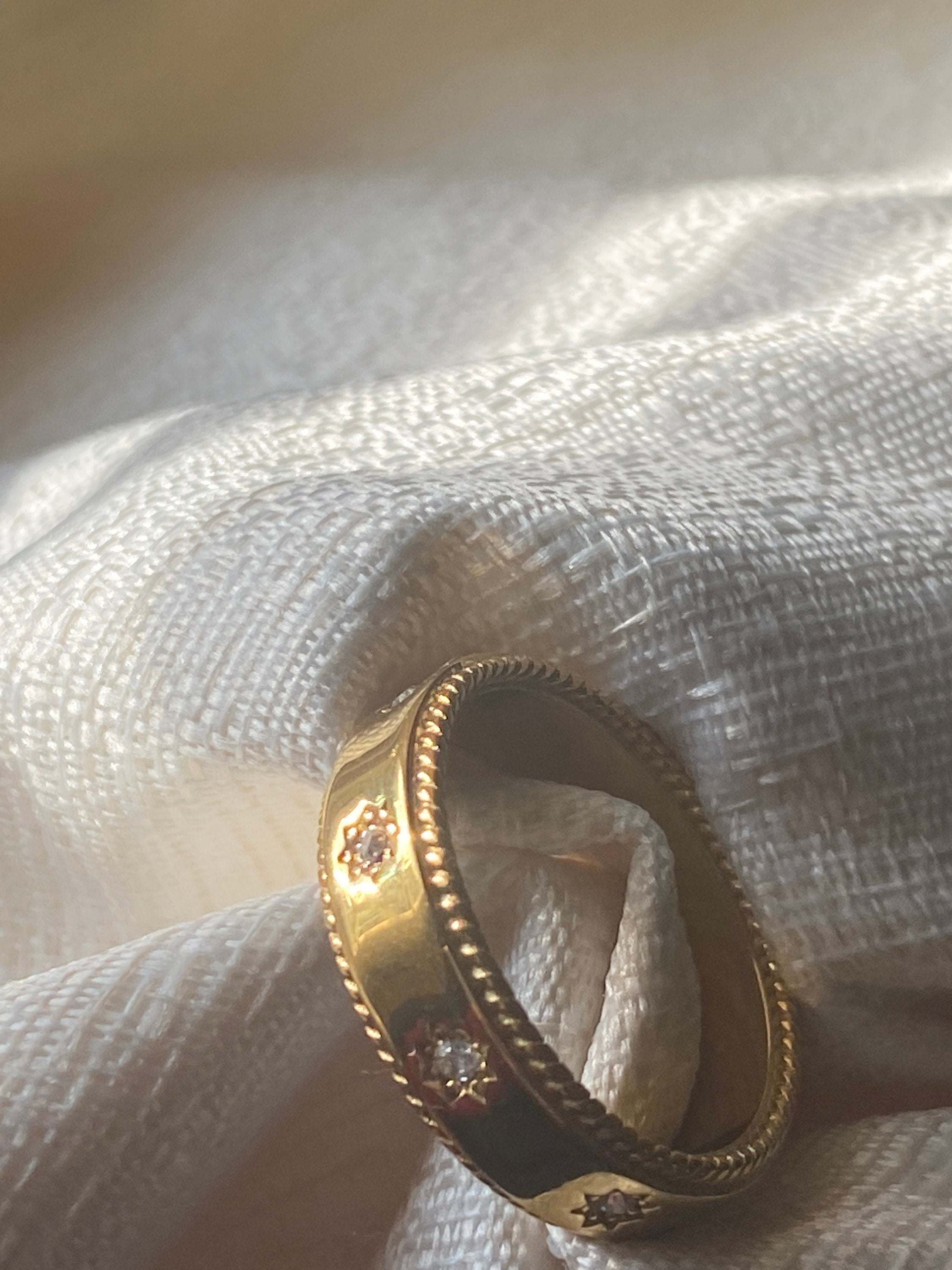 Starburst Golden Band Ring
