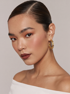 Sunlit Daisy Earrings