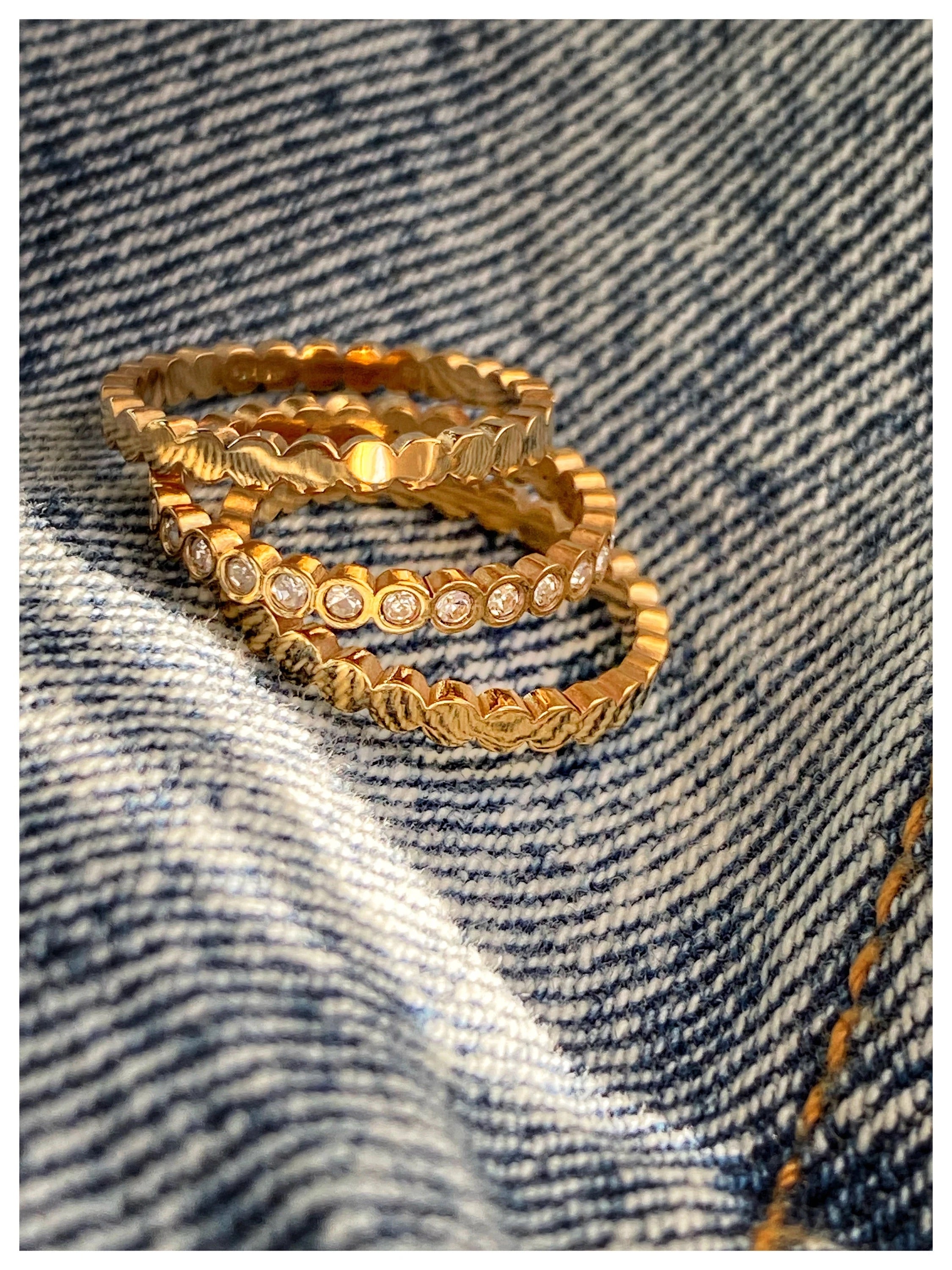 The Nia Golden Trio Rings